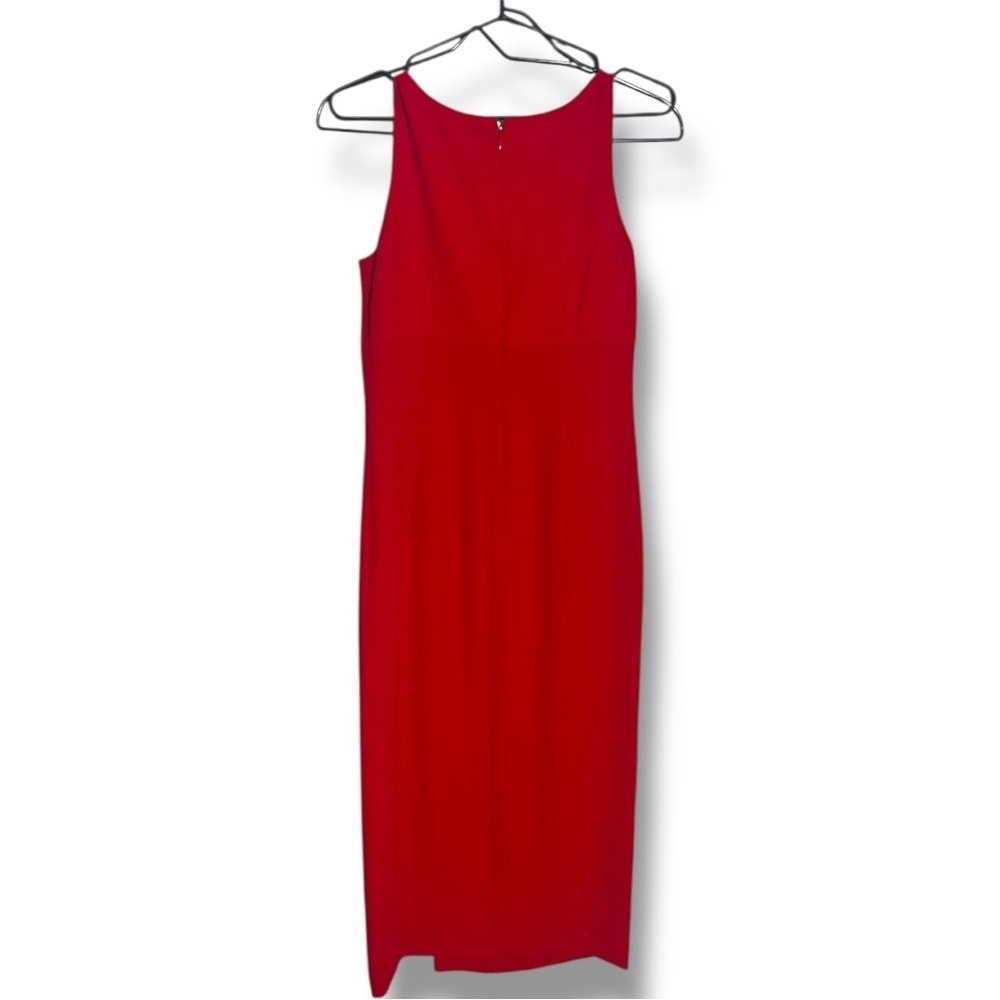 David Warren Petites Chic Form Fiting Scarlet Red Sleeveless Midi Dress - Picture 16 of 16